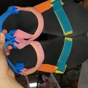 NEW Teva Sandals Size 8